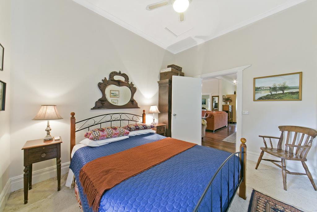 Hillside Country Retreat Hotel ยอร์ค ภายนอก รูปภาพ